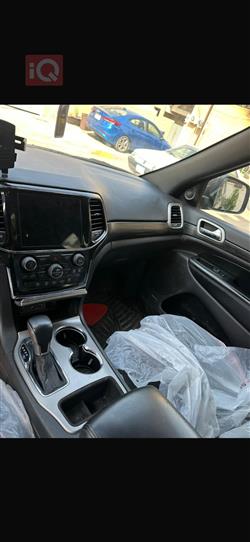 جيب جراند شيروكي